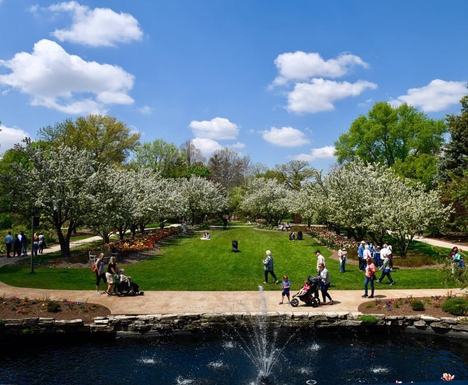Lilacia Park Area, IL - Lilacia Park - Wikipedia